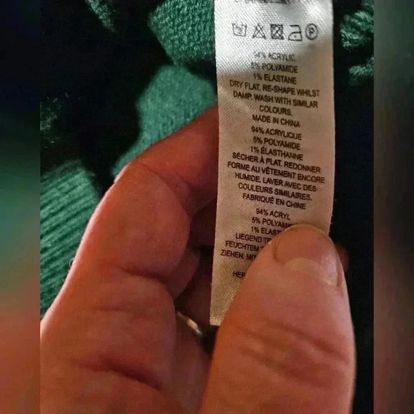 French connect knit long sleeve sweater. Small. - Picture 5 of 7